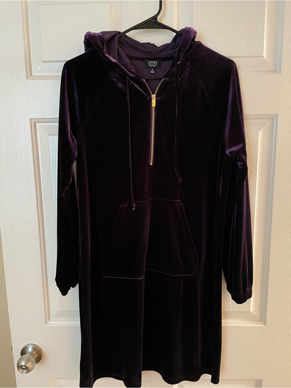 Jones New York Velvet Hooded Pullover in Purple with Gold Zip